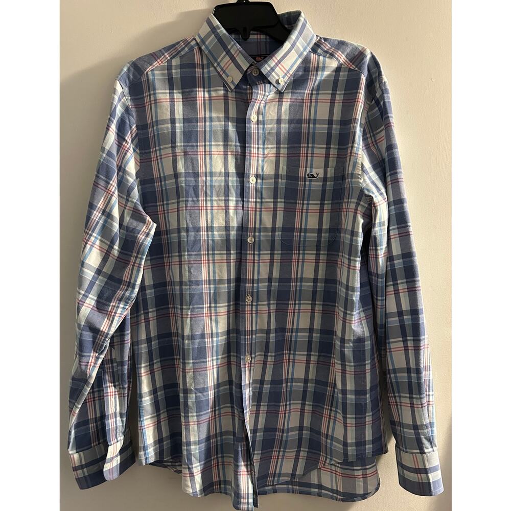 Vineyard Vines- Men's Button Down Long Sleeved Shirt- Size M